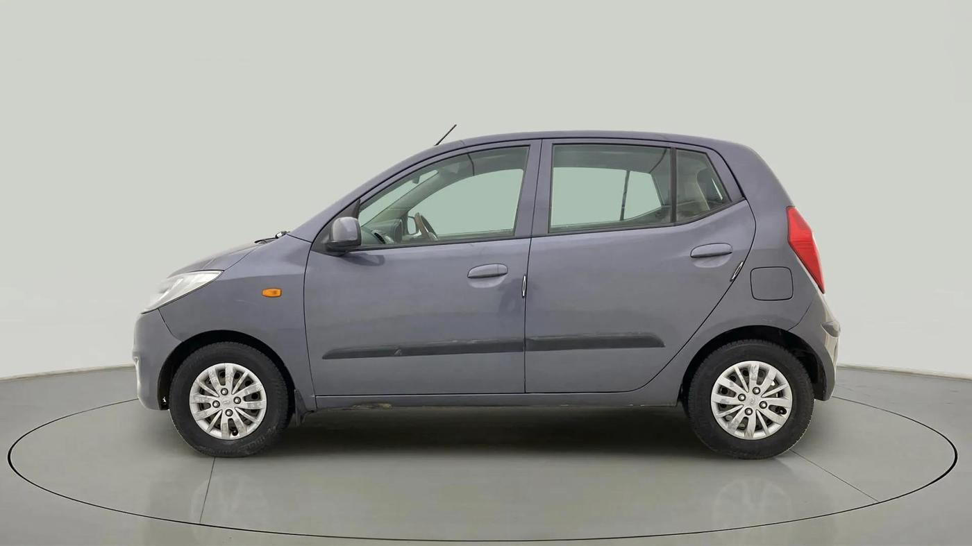 2015 Hyundai i10 SPORTZ 1.1, Petrol, Manual, 62,702 km, Left Side
