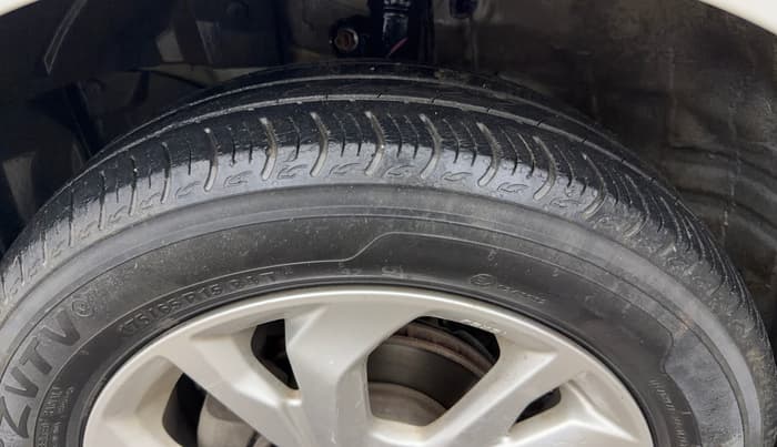 2020 Honda Amaze 1.2L I-VTEC VX CVT, Petrol, Automatic, 50,388 km, Left Front Tyre Tread