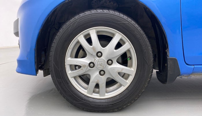 2013 Honda Brio VX AT, Petrol, Automatic, 56,268 km, Left Front Wheel