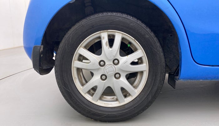 2013 Honda Brio VX AT, Petrol, Automatic, 56,268 km, Right Rear Wheel
