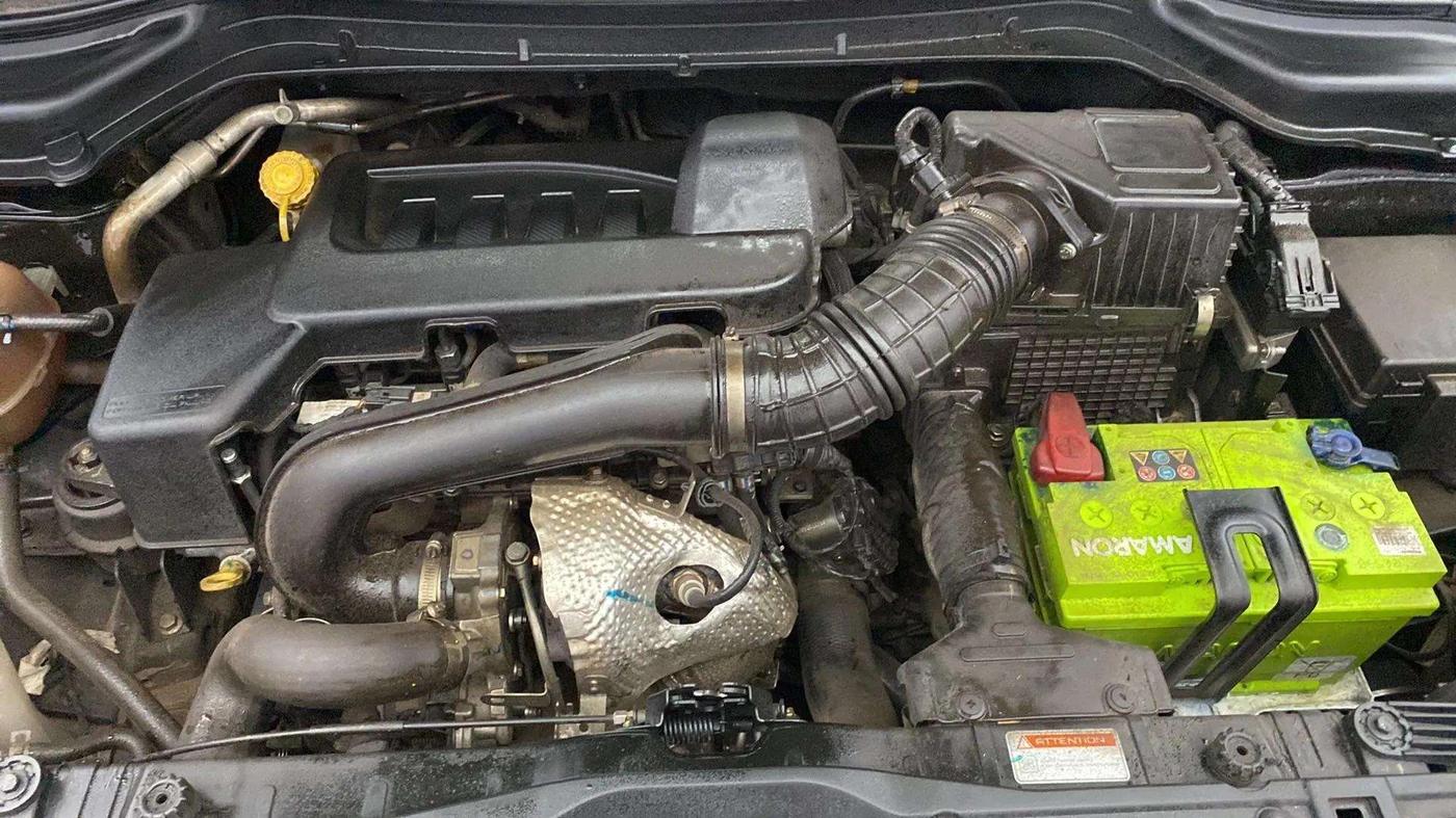 2022 Mahindra XUV300 W8 1.5 DIESEL, Diesel, Manual, 50,878 km, Open Bonet