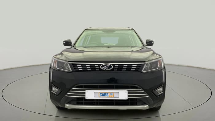 2022 Mahindra XUV300 W8 1.5 DIESEL, Diesel, Manual, 50,878 km, Front