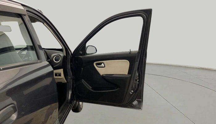 2021 Maruti Alto LXI OPT CNG, CNG, Manual, 44,650 km, RHS Front Door