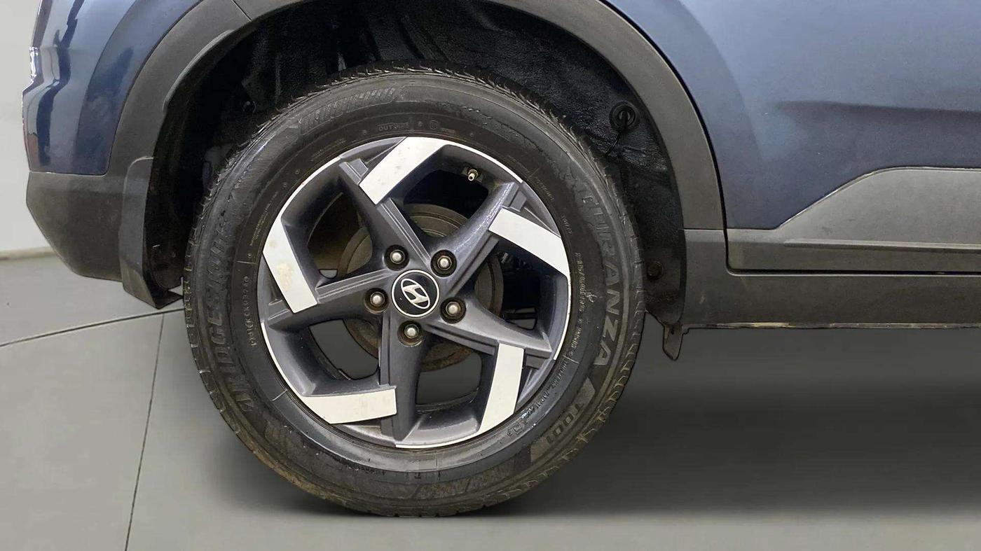 2021 Hyundai VENUE SX 1.5 (O) EXECUTIVE CRDI, Diesel, Manual, 64,521 km, Right Rear Wheel