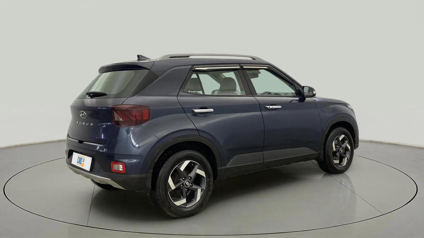 2021 Hyundai VENUE SX 1.5 (O) EXECUTIVE CRDI, Diesel, Manual, 64,521 km, Right Back Diagonal