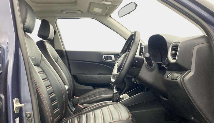 2021 Hyundai VENUE SX 1.5 (O) EXECUTIVE CRDI, Diesel, Manual, 64,399 km, Right Side Front Door Cabin