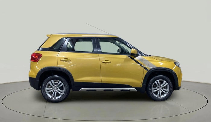 2016 Maruti Vitara Brezza ZDI, Diesel, Manual, 37,676 km, Right Side View