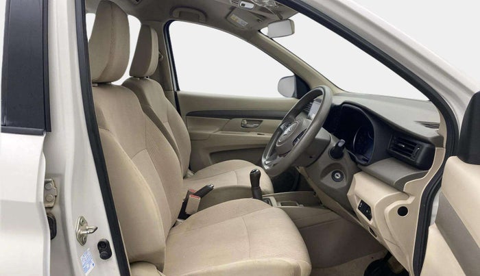 2022 Maruti Ertiga VXI SHVS, Petrol, Manual, 55,426 km, Right Side Front Door Cabin
