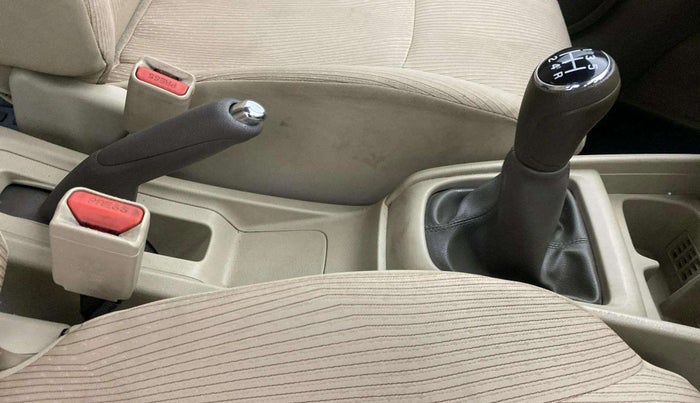 2022 Maruti Ertiga VXI SHVS, Petrol, Manual, 55,426 km, Gear Lever
