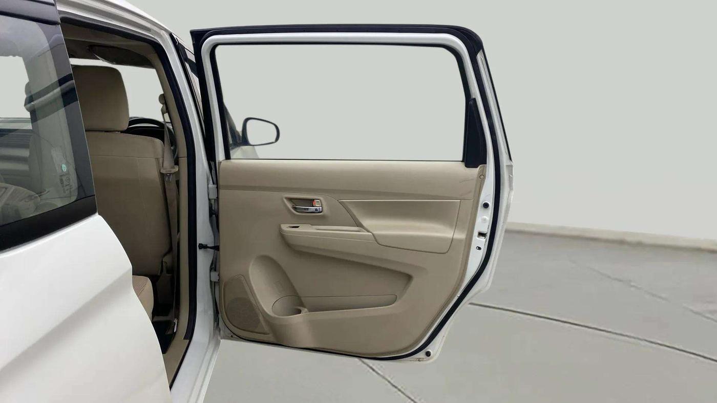 2022 Maruti Ertiga VXI SHVS, Petrol, Manual, 55,426 km, RHS Rear Door