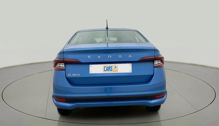 2022 Skoda SLAVIA ACTIVE 1.0L TSI MT, Petrol, Manual, 10,406 km, Back/Rear