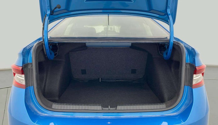 2022 Skoda SLAVIA ACTIVE 1.0L TSI MT, Petrol, Manual, 10,406 km, Boot Open Zoomed View