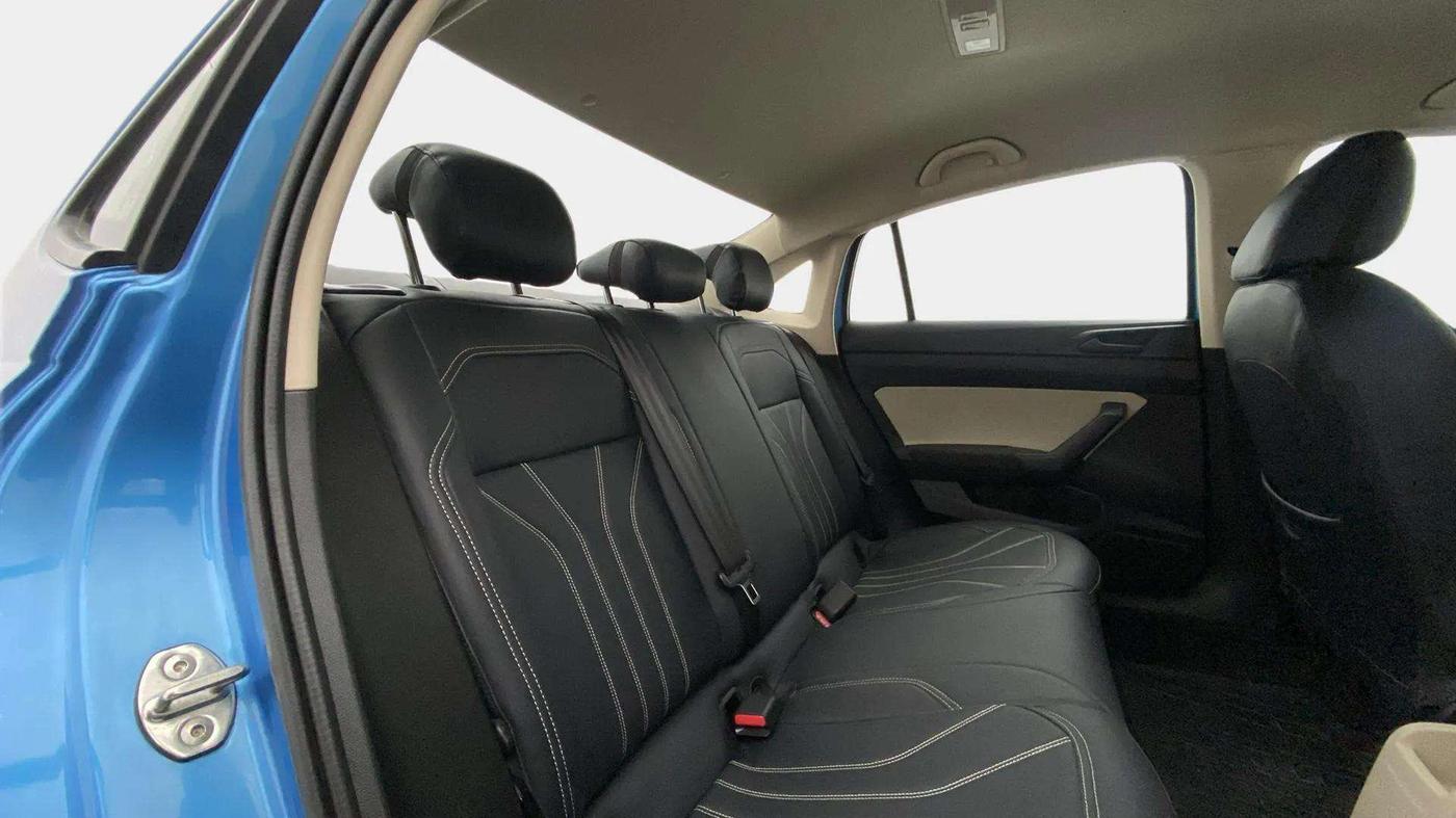 2022 Skoda SLAVIA ACTIVE 1.0L TSI MT, Petrol, Manual, 10,487 km, Right Side Rear Door Cabin