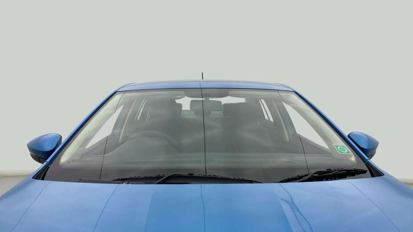 2022 Skoda SLAVIA ACTIVE 1.0L TSI MT, Petrol, Manual, 10,487 km, Front Windshield
