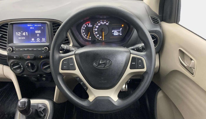 2019 Hyundai NEW SANTRO ASTA MT, Petrol, Manual, 19,587 km, Steering Wheel Close Up