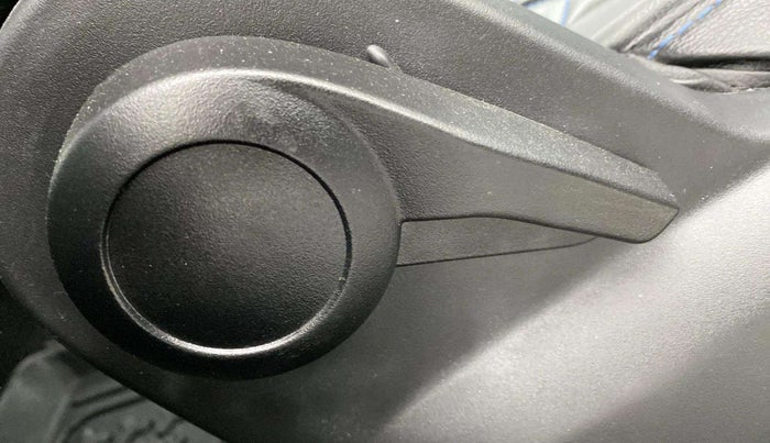 2023 Tata PUNCH ADVENTURE AMT, Petrol, Automatic, 6,383 km, Driver Side Adjustment Panel