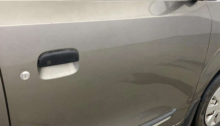 2022 Maruti New Wagon-R LXI CNG 1.0, CNG, Manual, 25,412 km, Driver-side door - Minor scratches