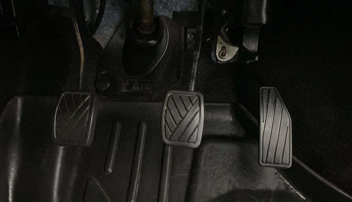 2022 Maruti New Wagon-R LXI CNG 1.0, CNG, Manual, 25,412 km, Pedals