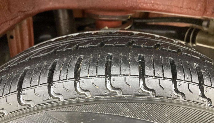 2014 Maruti Alto K10 VXI, Petrol, Manual, 62,275 km, Right Rear Tyre Tread