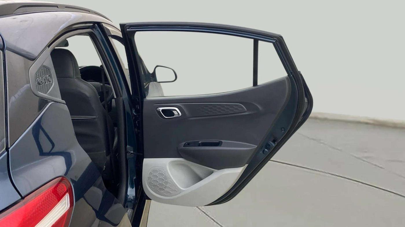 2020 Hyundai GRAND I10 NIOS SPORTZ AMT 1.2 KAPPA VTVT, Petrol, Automatic, 27,048 km, RHS Rear Door