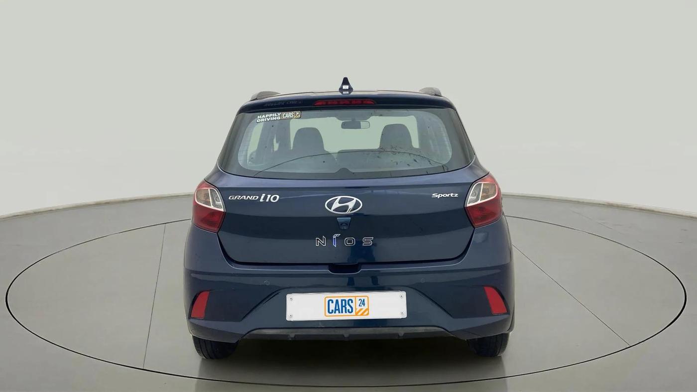 2020 Hyundai GRAND I10 NIOS SPORTZ AMT 1.2 KAPPA VTVT, Petrol, Automatic, 27,048 km, Back/Rear