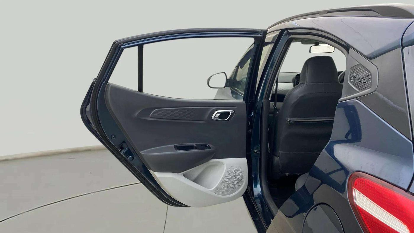 2020 Hyundai GRAND I10 NIOS SPORTZ AMT 1.2 KAPPA VTVT, Petrol, Automatic, 27,048 km, LHS Rear Door