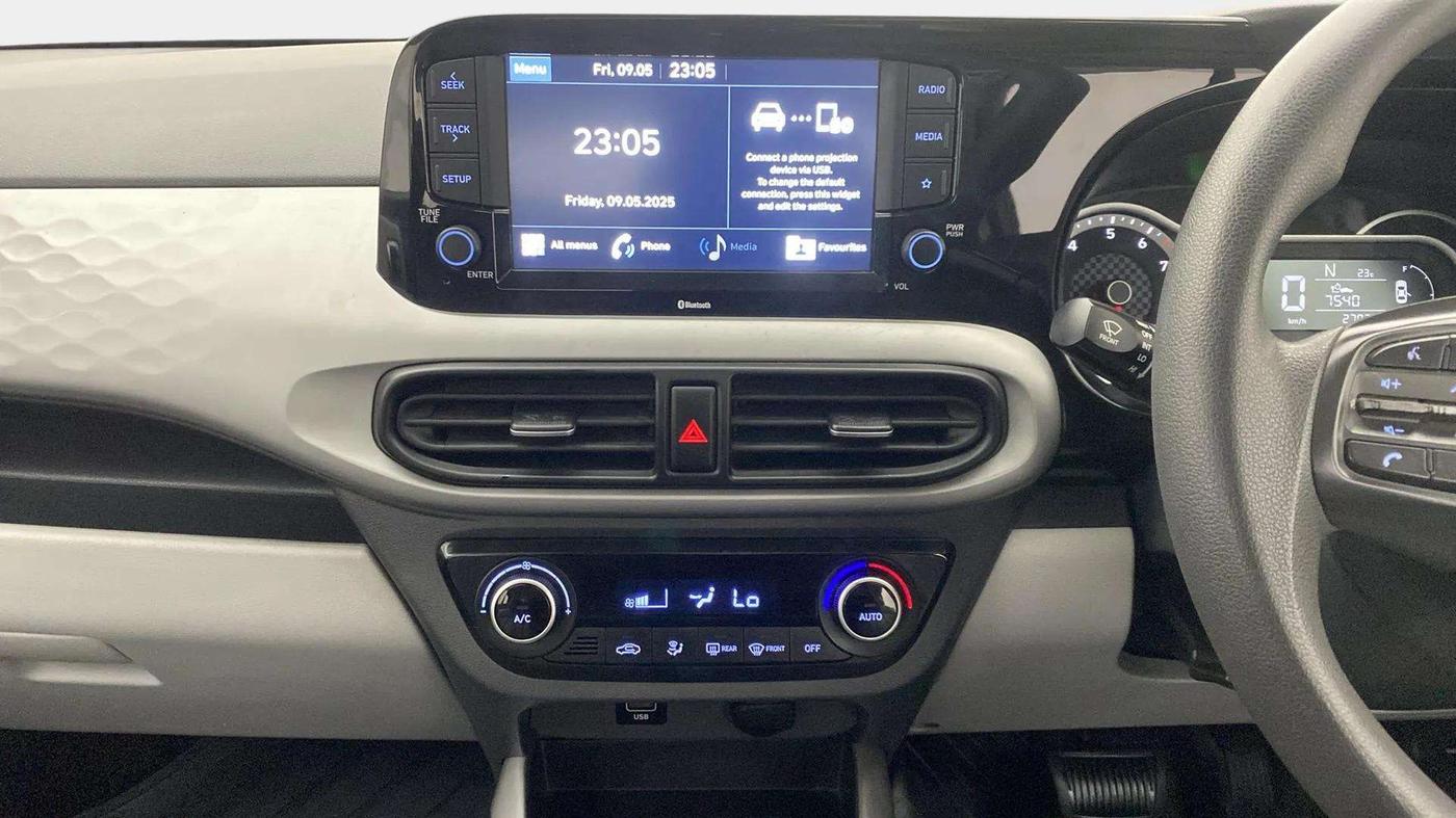 2020 Hyundai GRAND I10 NIOS SPORTZ AMT 1.2 KAPPA VTVT, Petrol, Automatic, 27,048 km, Air Conditioner