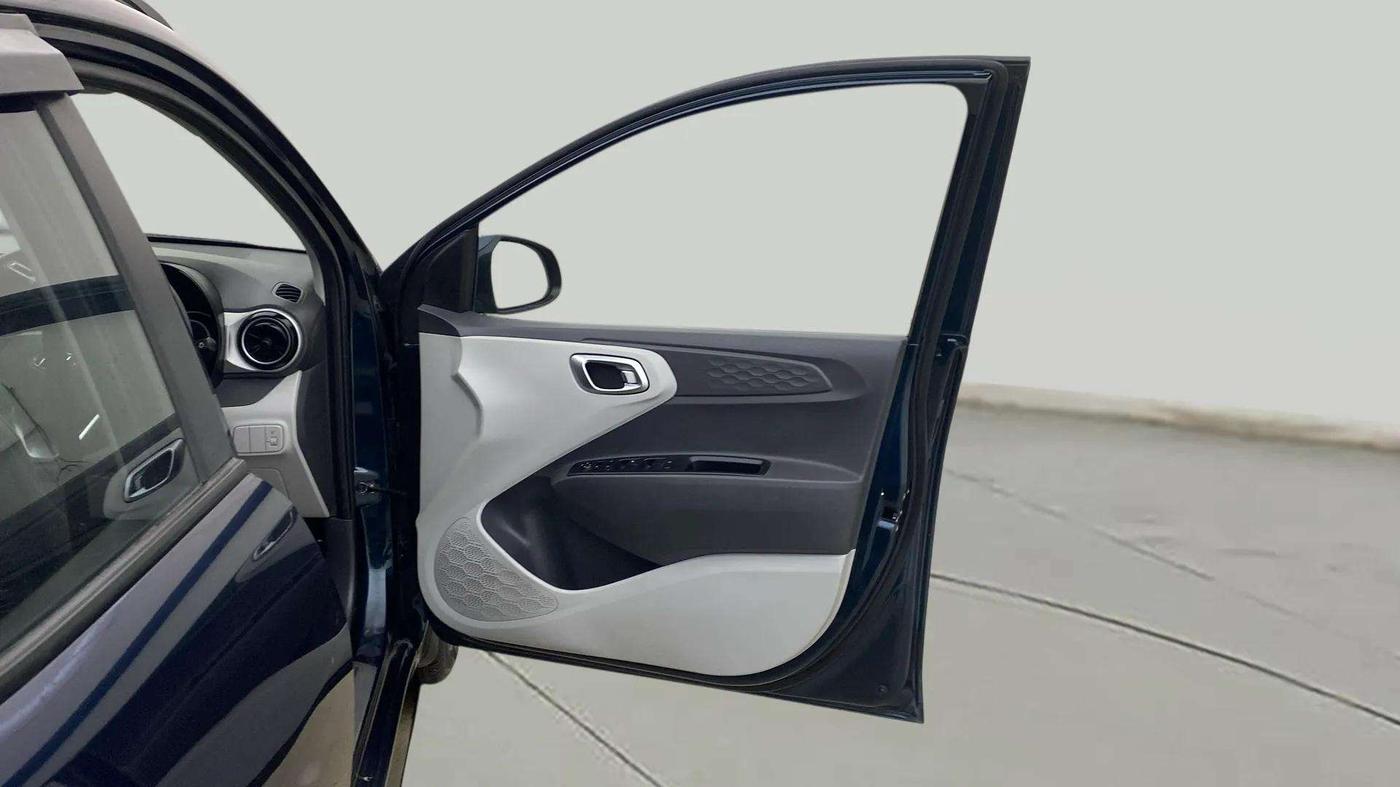 2020 Hyundai GRAND I10 NIOS SPORTZ AMT 1.2 KAPPA VTVT, Petrol, Automatic, 27,048 km, RHS Front Door