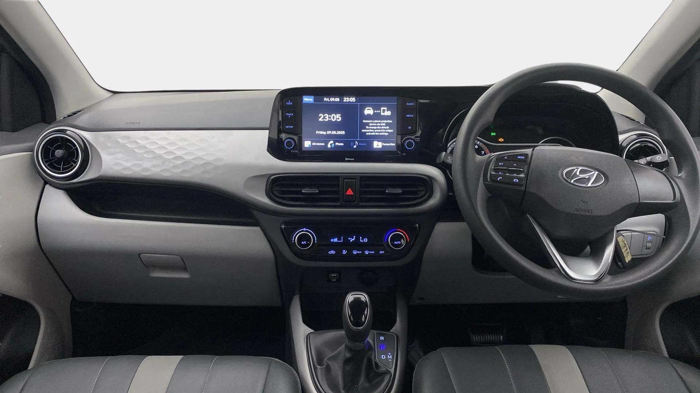 2020 Hyundai GRAND I10 NIOS SPORTZ AMT 1.2 KAPPA VTVT, Petrol, Automatic, 27,048 km, Dashboard