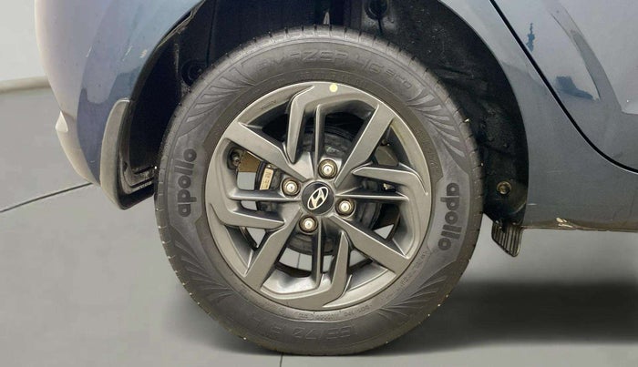 2020 Hyundai GRAND I10 NIOS SPORTZ AMT 1.2 KAPPA VTVT, Petrol, Automatic, 27,011 km, Right Rear Wheel