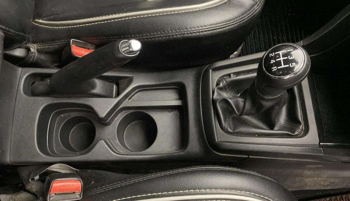 2021 Maruti Vitara Brezza ZXI PLUS DUAL TONE, Petrol, Manual, 45,984 km, Gear Lever