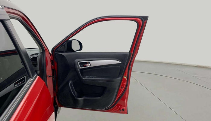 2021 Maruti Vitara Brezza ZXI PLUS DUAL TONE, Petrol, Manual, 45,984 km, RHS Front Door