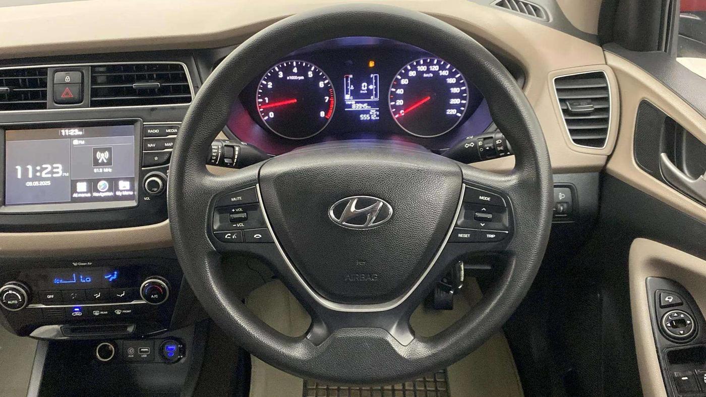 2018 Hyundai Elite i20 ASTA 1.2, Petrol, Manual, 55,502 km, Steering Wheel Close Up