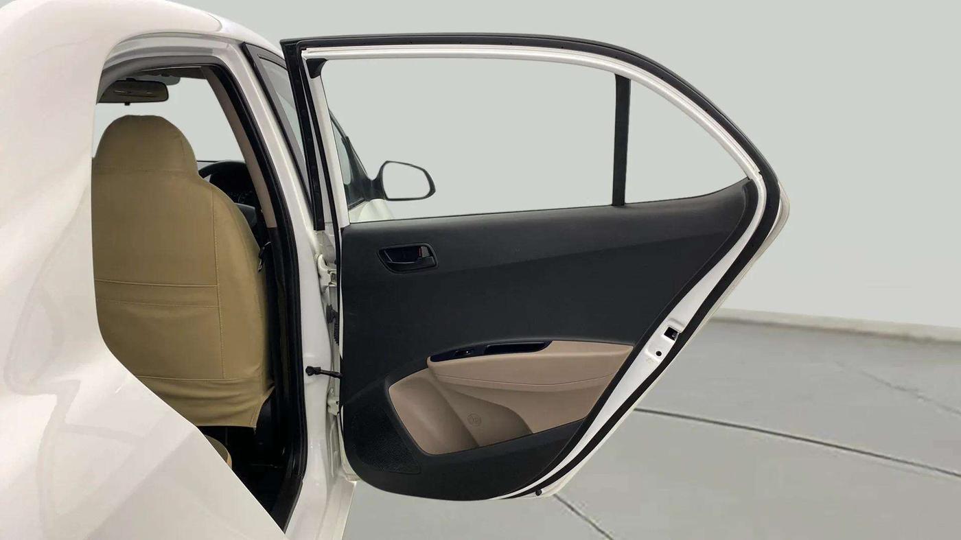 2019 Hyundai Xcent S 1.2, Petrol, Manual, 7,715 km, RHS Rear Door