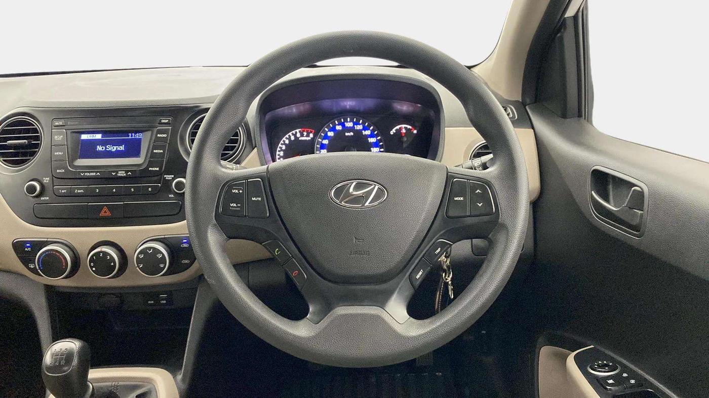 2019 Hyundai Xcent S 1.2, Petrol, Manual, 7,715 km, Steering Wheel Close Up
