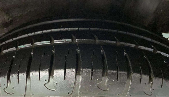 2019 Hyundai Xcent S 1.2, Petrol, Manual, 7,562 km, Left Rear Tyre Tread