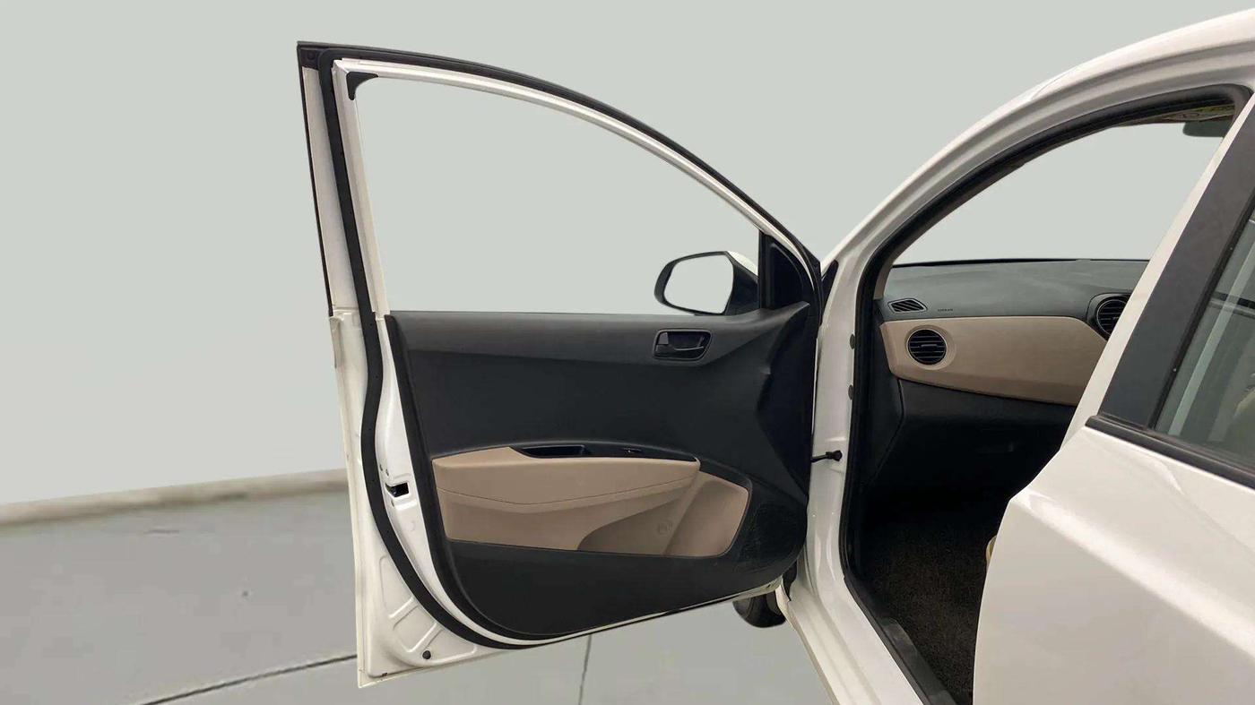 2019 Hyundai Xcent S 1.2, Petrol, Manual, 7,715 km, LHS Front Door