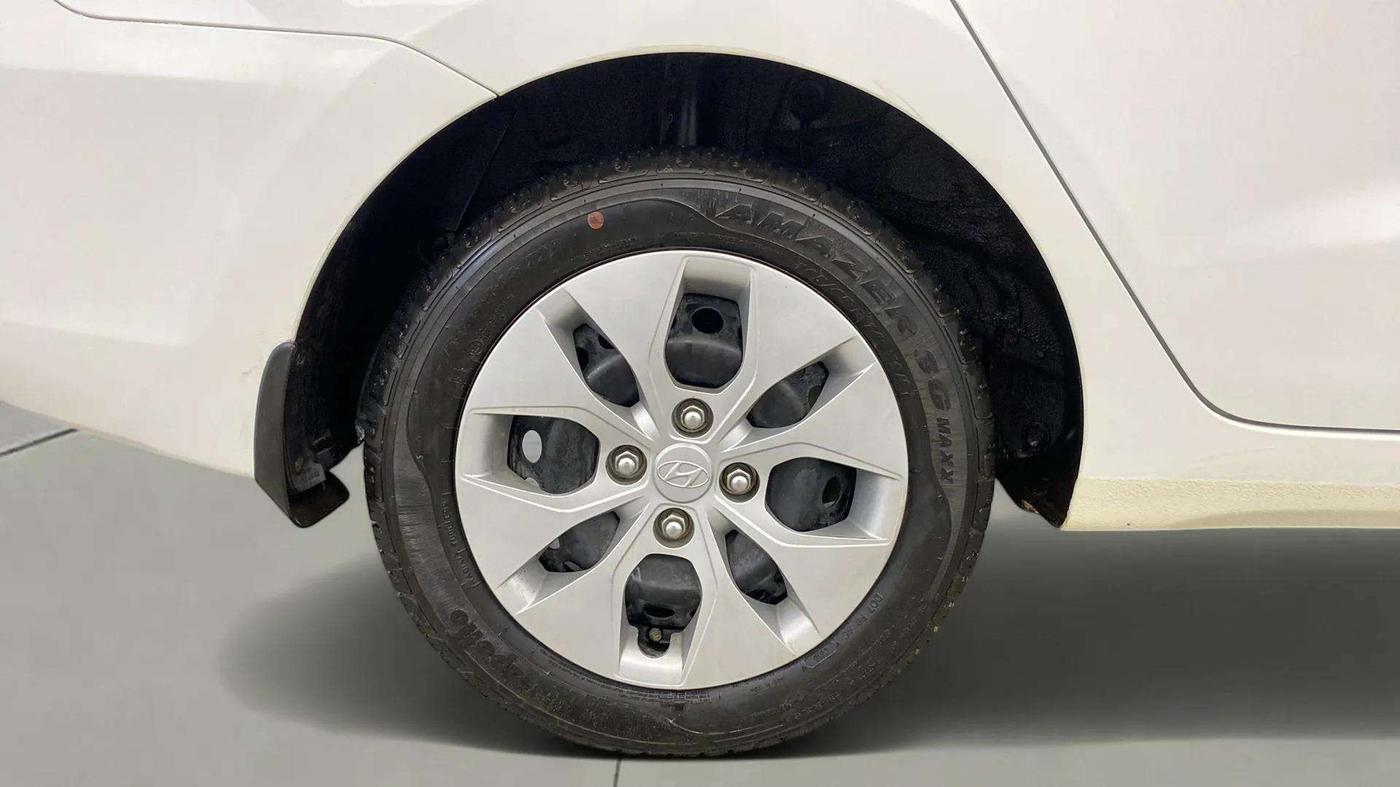 2019 Hyundai Xcent S 1.2, Petrol, Manual, 7,715 km, Right Rear Wheel
