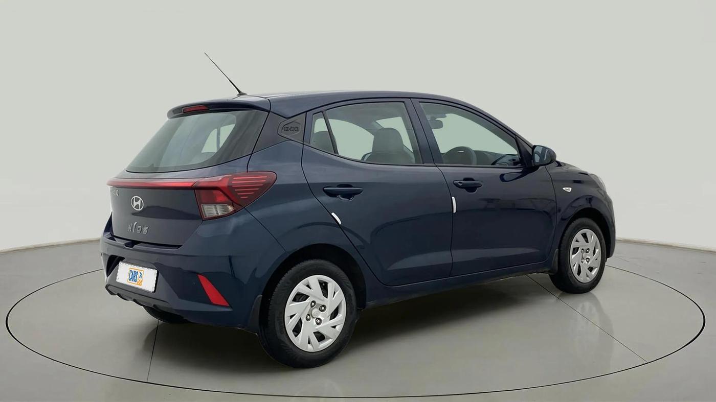 2023 Hyundai GRAND I10 NIOS MAGNA 1.2 KAPPA VTVT, Petrol, Manual, 15,428 km, Right Back Diagonal