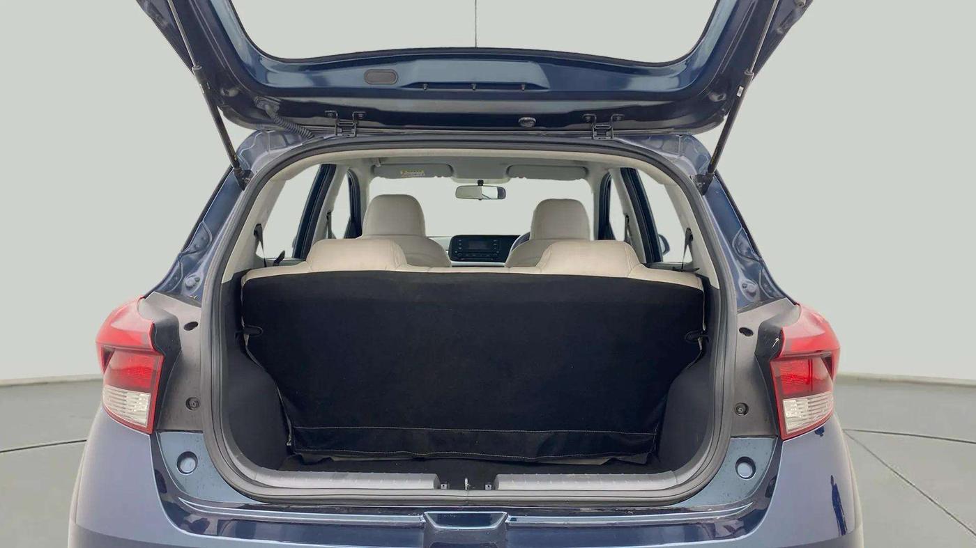 2023 Hyundai GRAND I10 NIOS MAGNA 1.2 KAPPA VTVT, Petrol, Manual, 15,428 km, Boot Open Zoomed View