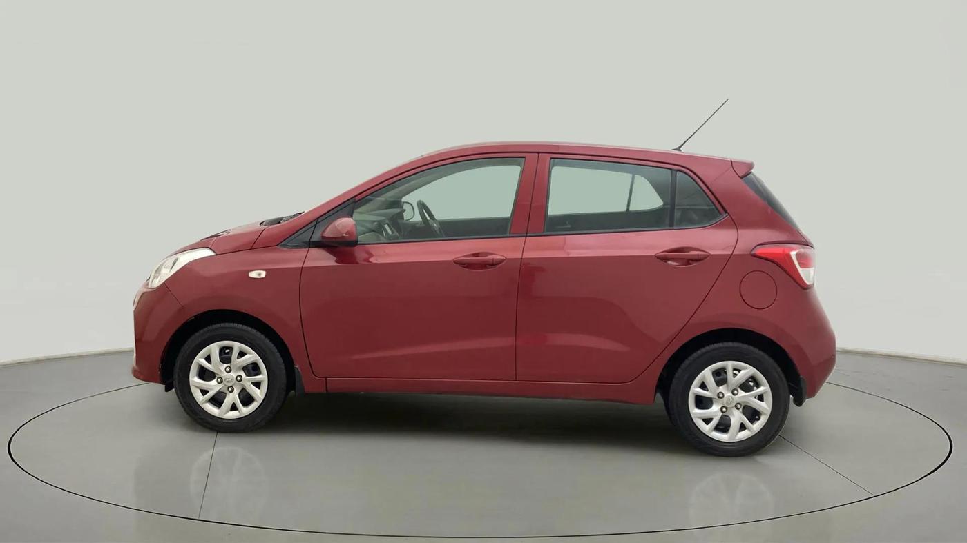 2017 Hyundai Grand i10 SPORTZ 1.2 KAPPA VTVT, Petrol, Manual, 34,034 km, Left Side