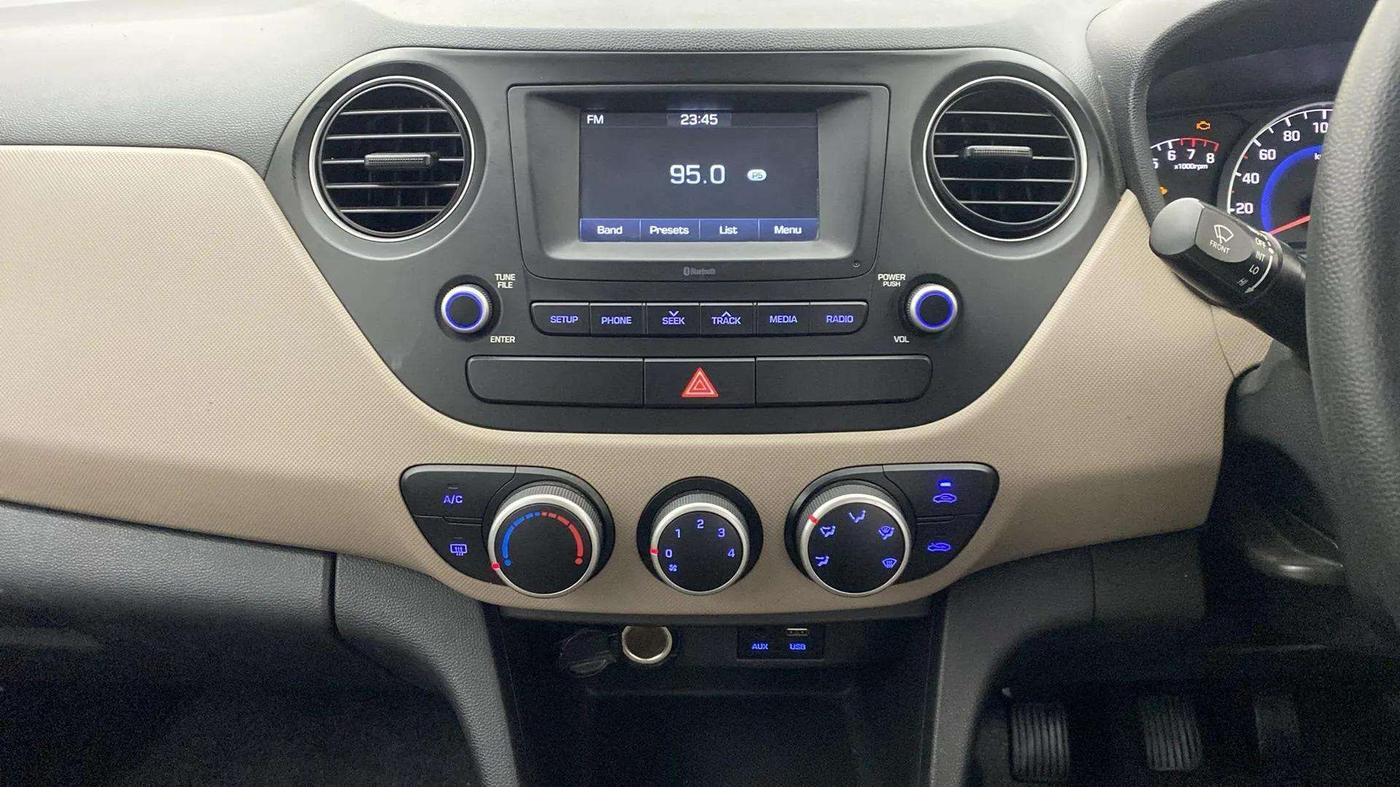 2017 Hyundai Grand i10 SPORTZ 1.2 KAPPA VTVT, Petrol, Manual, 34,034 km, Air Conditioner