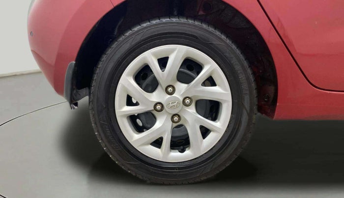 2017 Hyundai Grand i10 SPORTZ 1.2 KAPPA VTVT, Petrol, Manual, 33,981 km, Right Rear Wheel