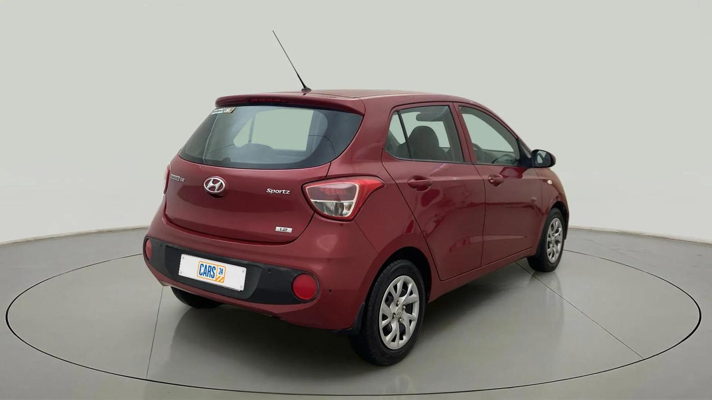 2017 Hyundai Grand i10 SPORTZ 1.2 KAPPA VTVT, Petrol, Manual, 34,034 km, Right Back Diagonal