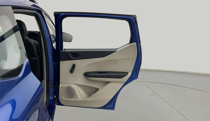 2020 Renault TRIBER RXE MT, Petrol, Manual, 42,088 km, RHS Rear Door