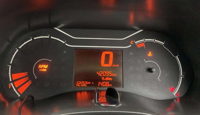 2020 Renault TRIBER RXE MT, Petrol, Manual, 42,088 km, Odometer Image