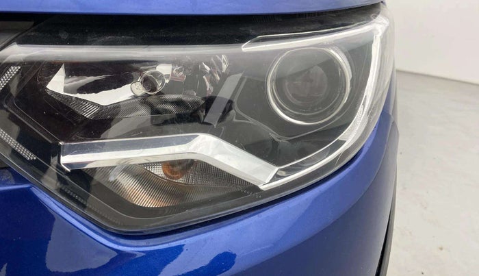 2020 Renault TRIBER RXE MT, Petrol, Manual, 42,088 km, Left headlight - Minor scratches