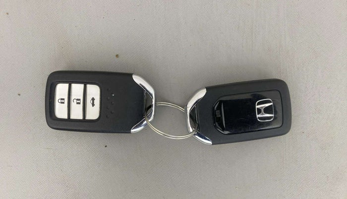 2018 Honda City 1.5L I-VTEC V MT, Petrol, Manual, 43,266 km, Key Close Up