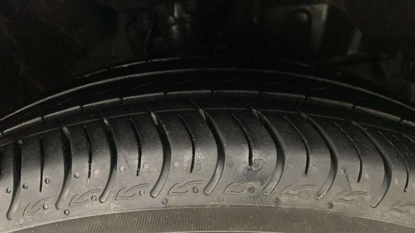 2018 Honda City 1.5L I-VTEC V MT, Petrol, Manual, 43,266 km, Right Front Tyre Tread