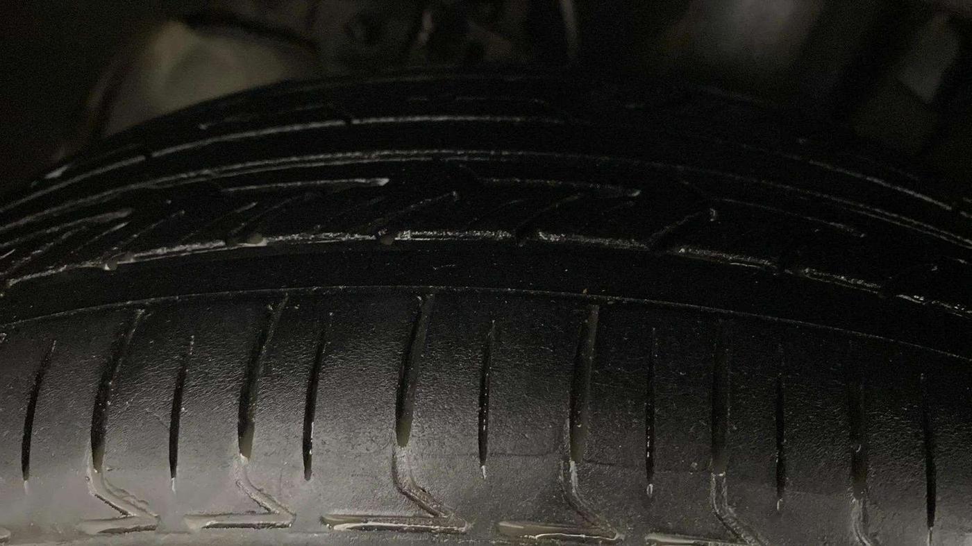 2021 Tata TIGOR XE PETROL, Petrol, Manual, 45,501 km, Left Front Tyre Tread